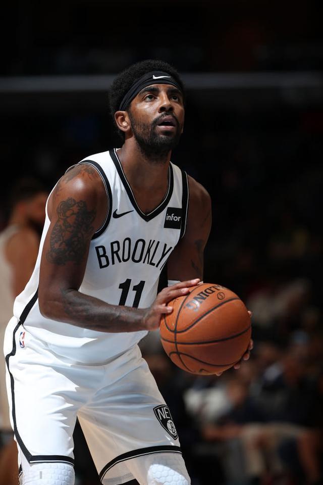 在高压局中 在高压局中