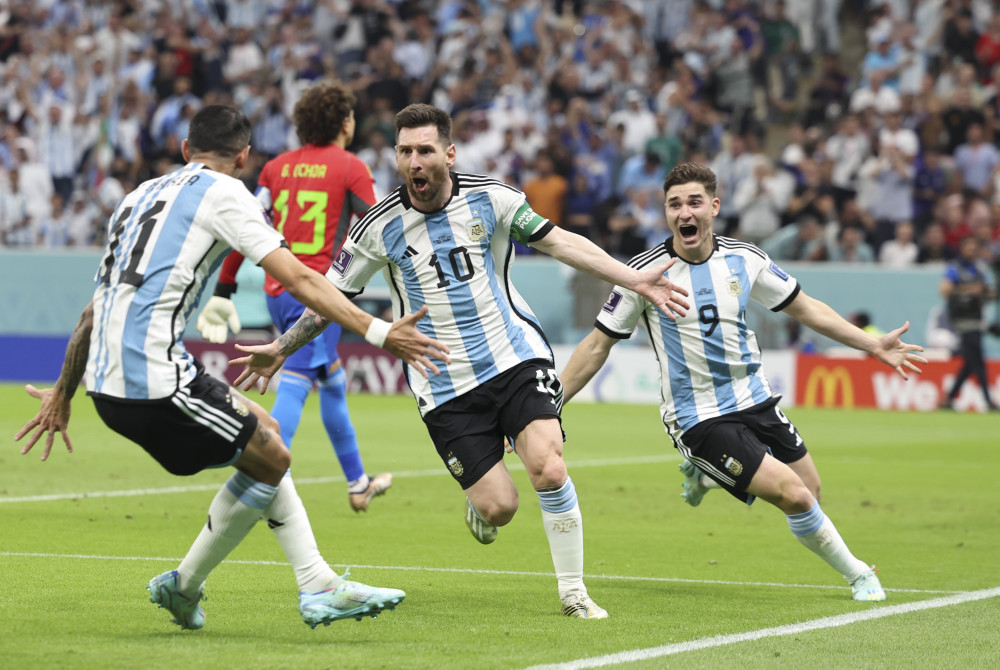 北京主场不敌山西近4战3败引热议！周琦伤退转折点 翟晓川燃尽一战